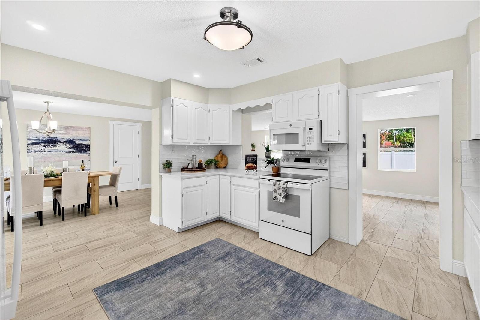 TANGELO PARK - Residential