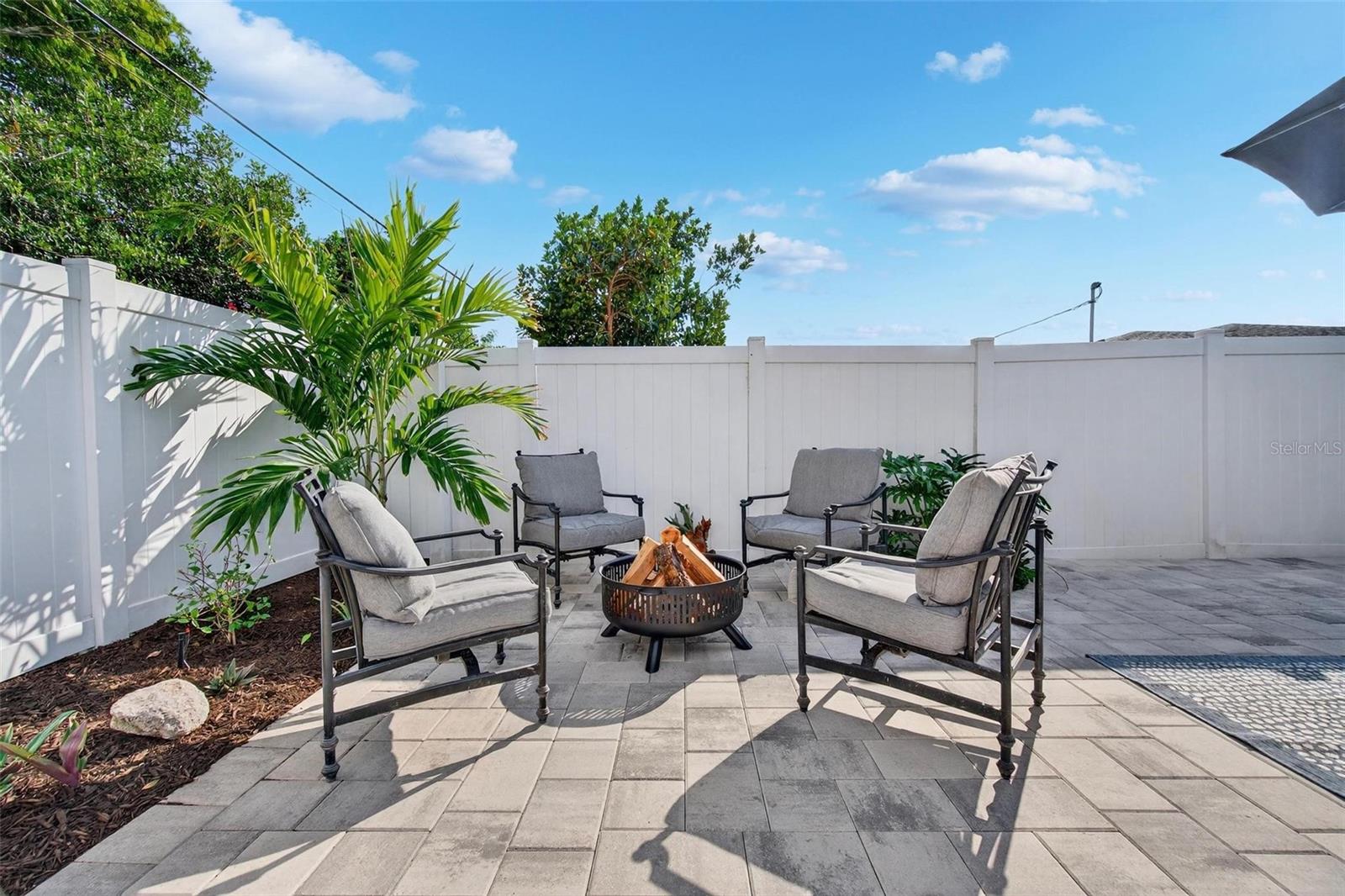 TANGELO PARK - Residential