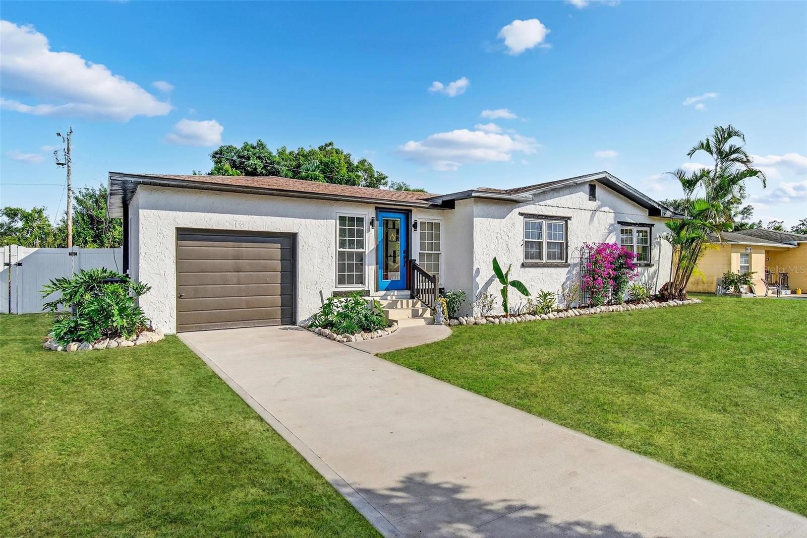 TANGELO PARK - Residential