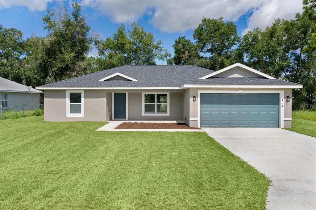 Photo of 194 Malauka Run, Ocklawaha, FL 32179 (MLS # G5117431)