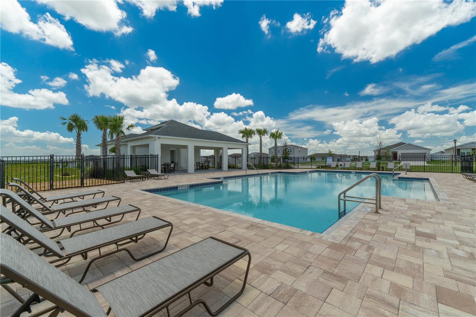 COVERED BRIDGE AT LIBERTY BLUFF - Residential