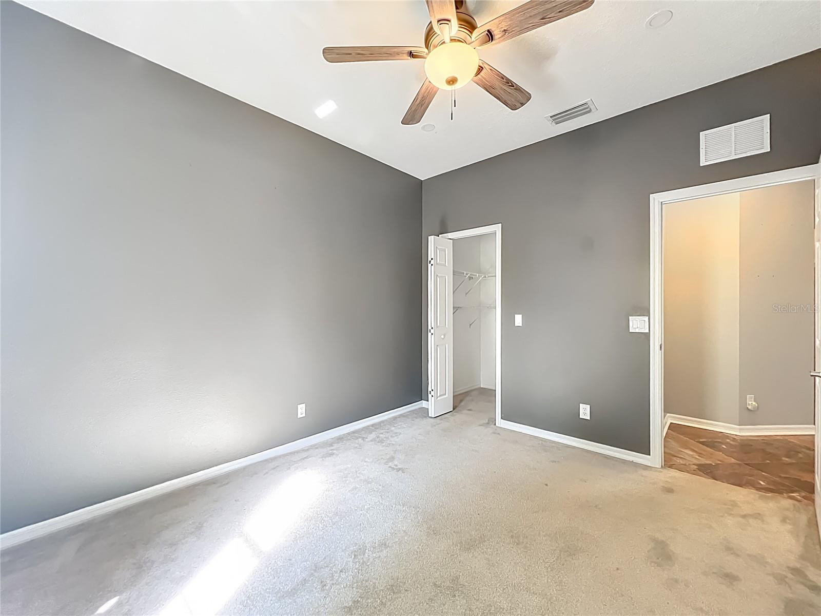 ROLLING HILLS UN 04 - Residential