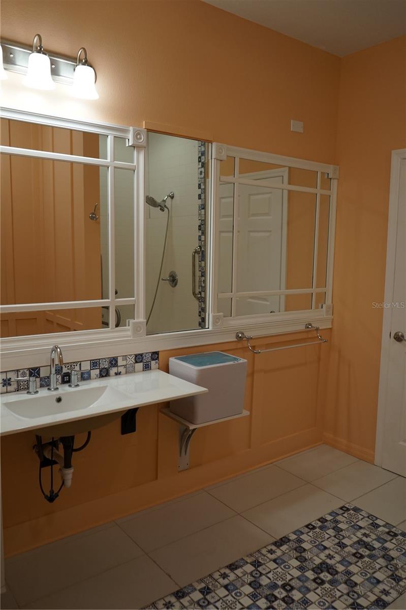 MIRABAY PRCL 7 PH 3 - Residential