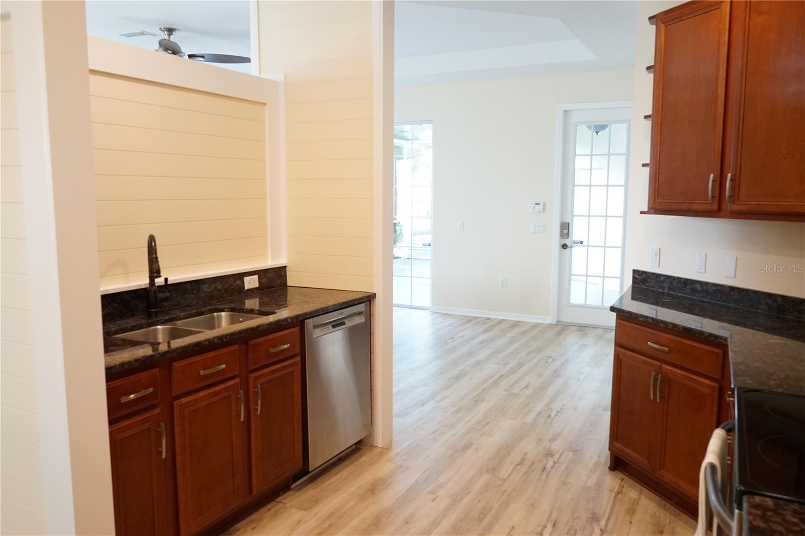 MIRABAY PRCL 7 PH 3 - Residential