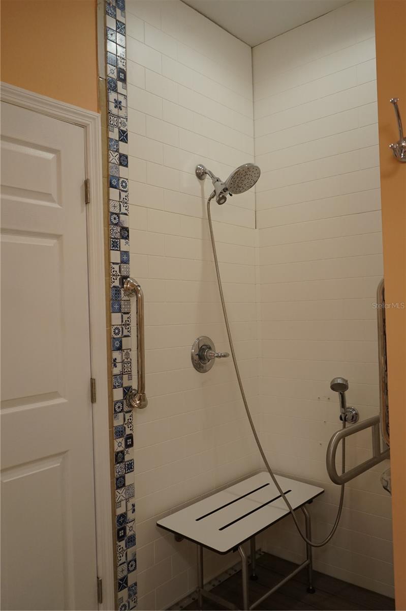 MIRABAY PRCL 7 PH 3 - Residential