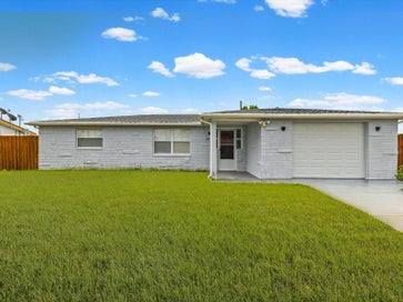 4004 SCARLET MAPLE DRIVE HOLIDAY FL 34691