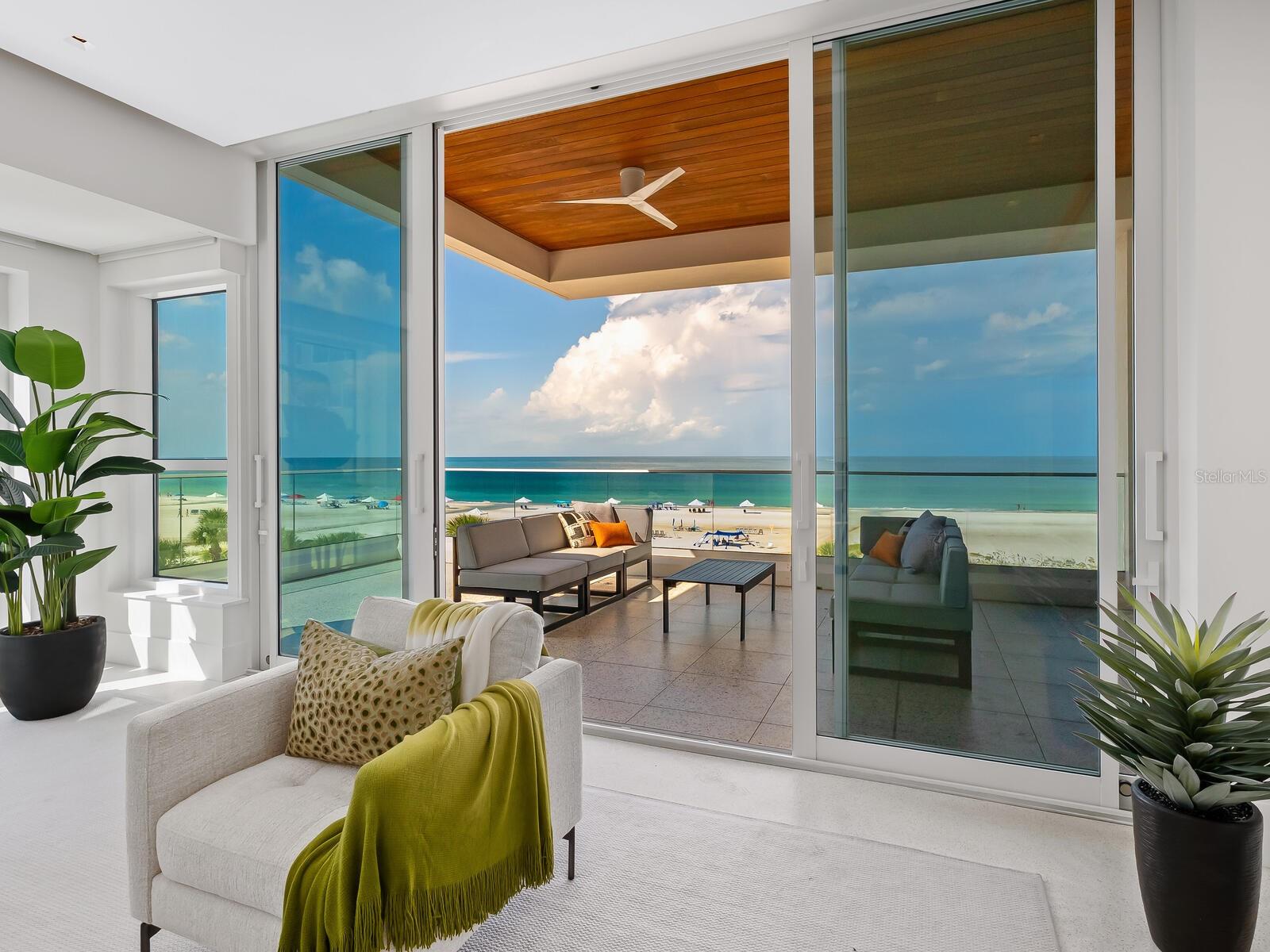 HALCYON SIESTA KEY - Residential