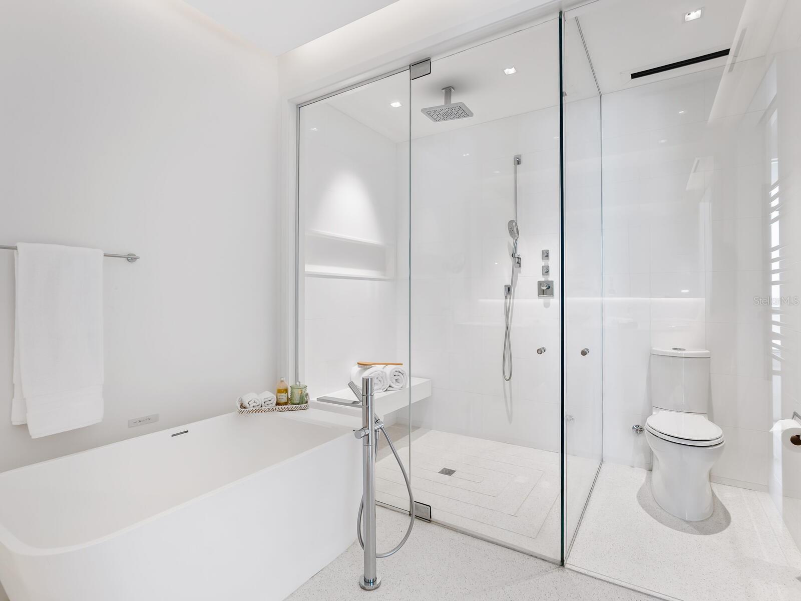 HALCYON SIESTA KEY - Residential