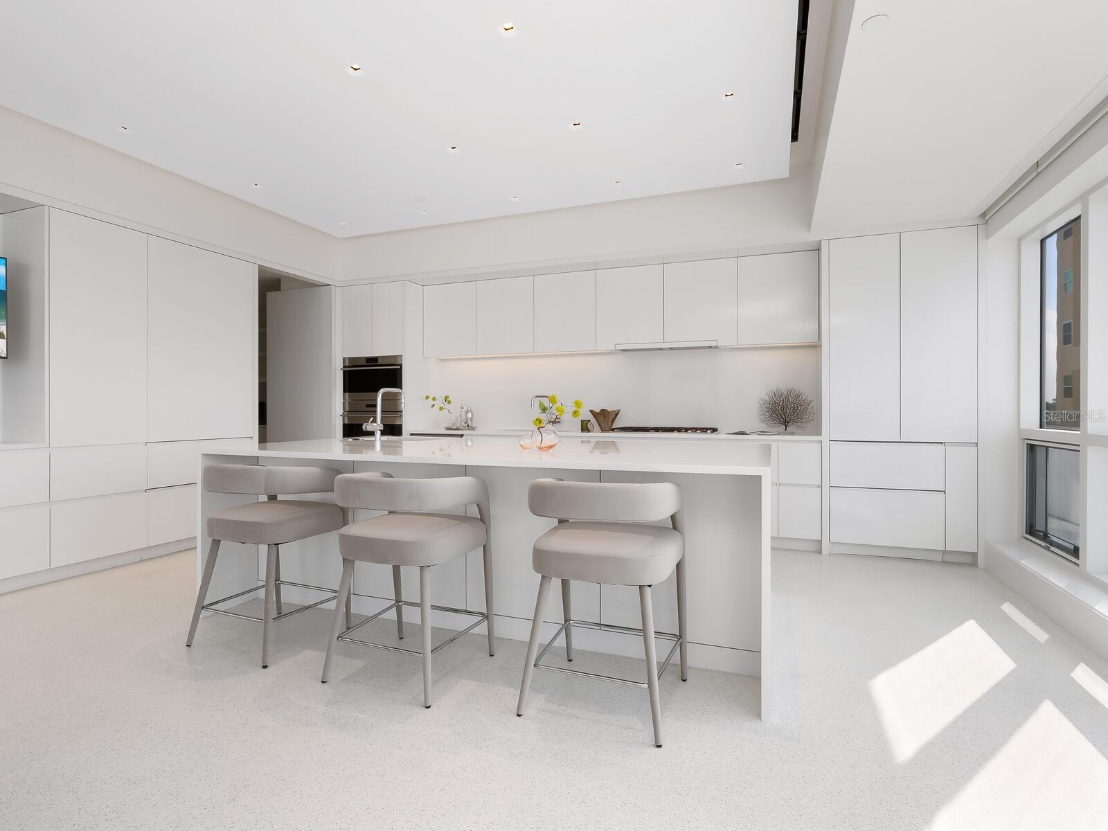 HALCYON SIESTA KEY - Residential