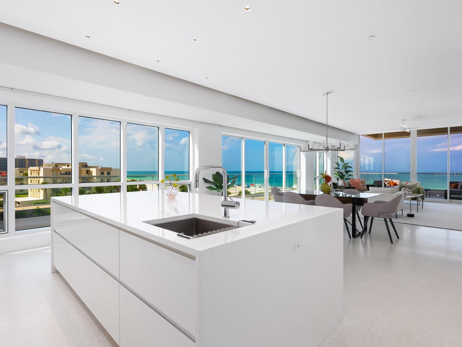 HALCYON SIESTA KEY - Residential