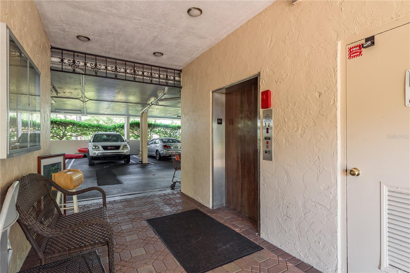206 TARPON POINT