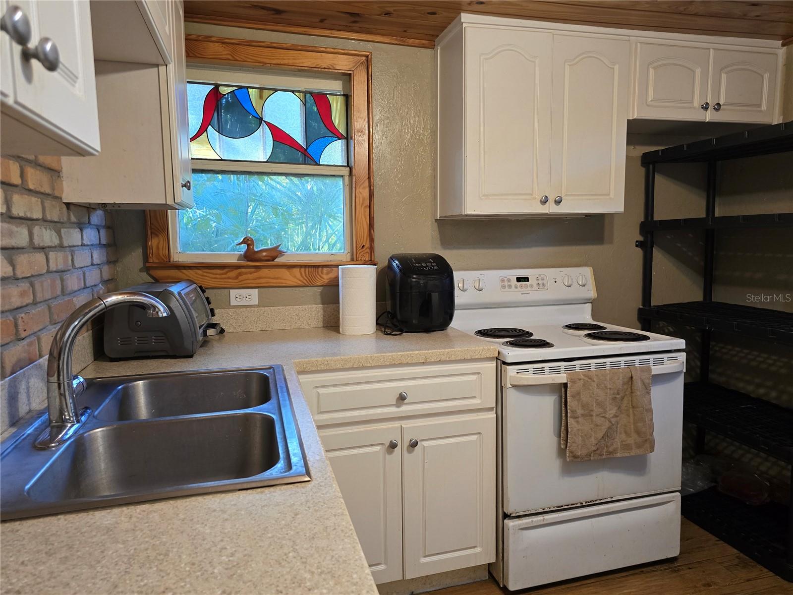 BRACK SPRING ADD - Residential