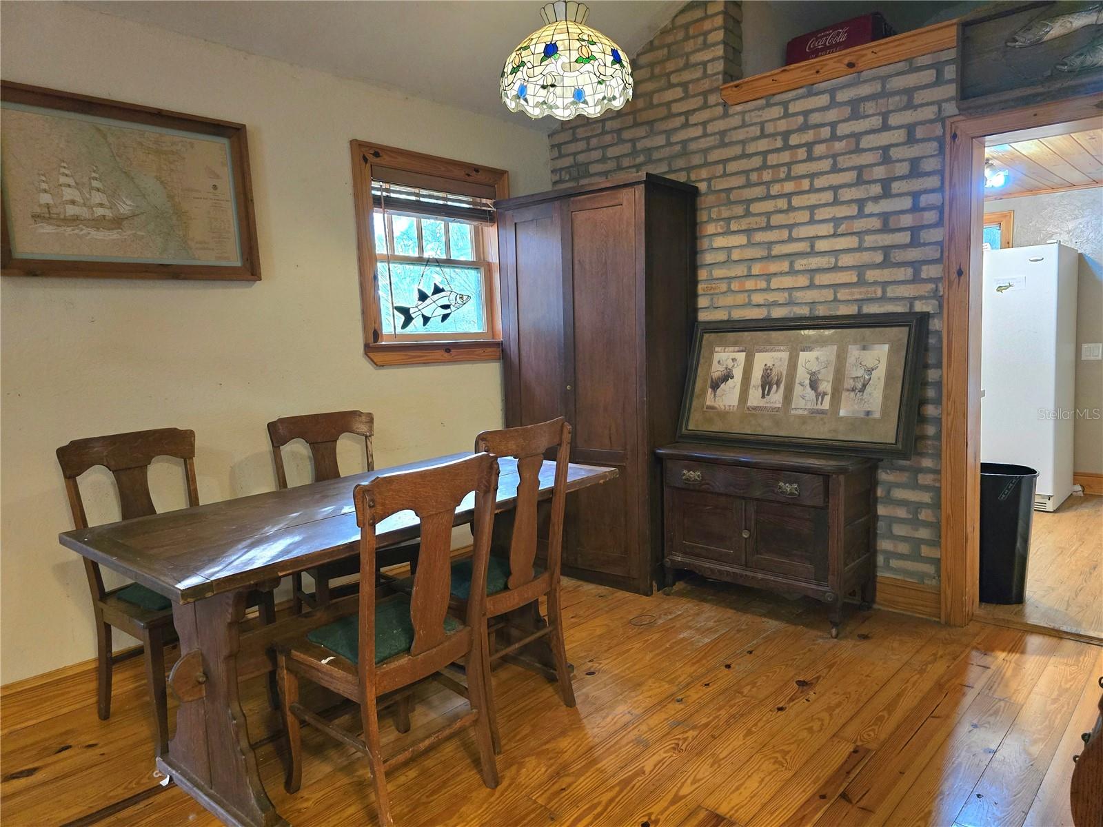 BRACK SPRING ADD - Residential