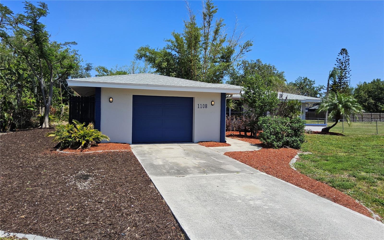 1108 AMPLE AVENUE