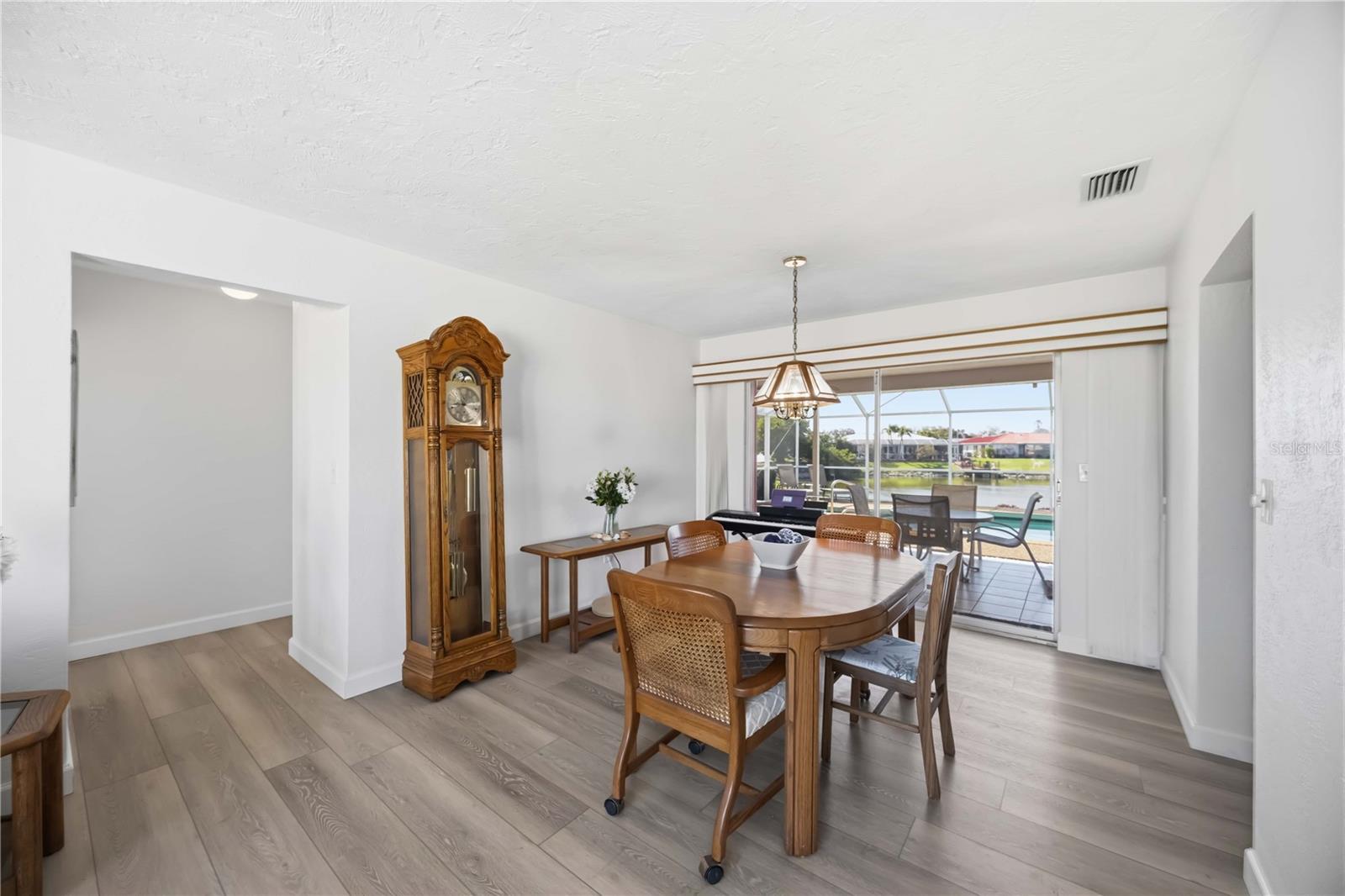 VENICE GARDENS SEC 2 - Residential