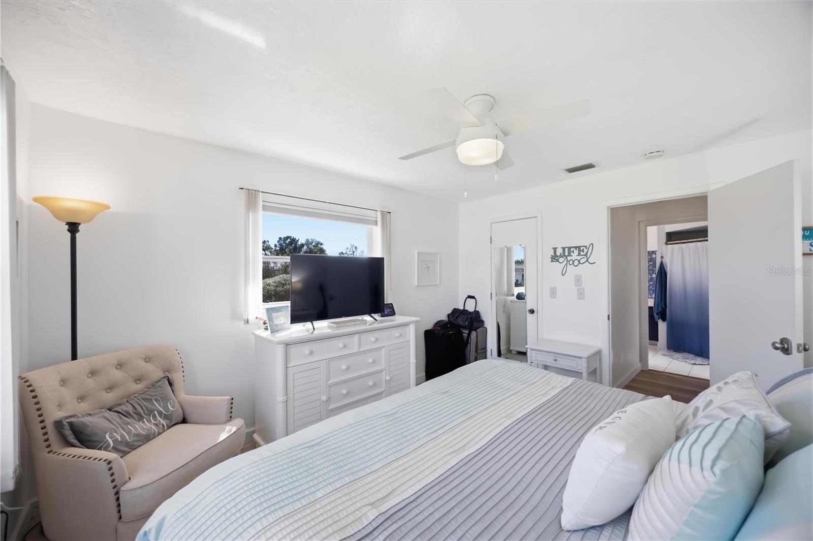 VENICE GARDENS SEC 2 - Residential