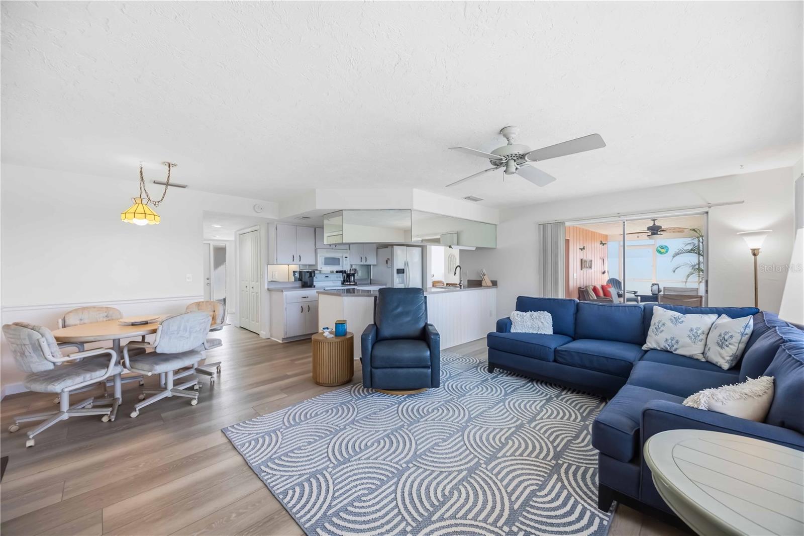 VENICE GARDENS SEC 2 - Residential