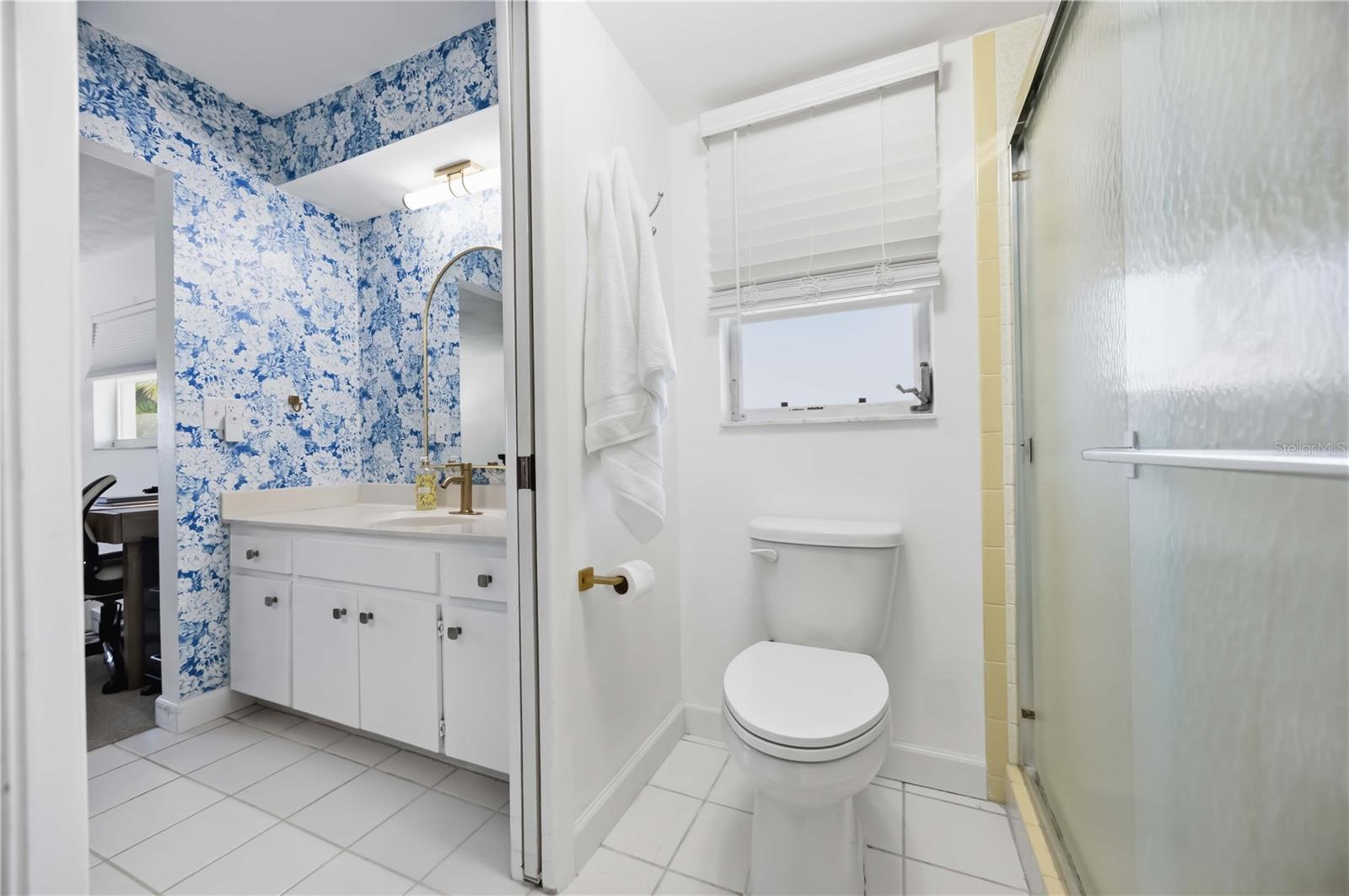 VENICE GARDENS SEC 2 - Residential