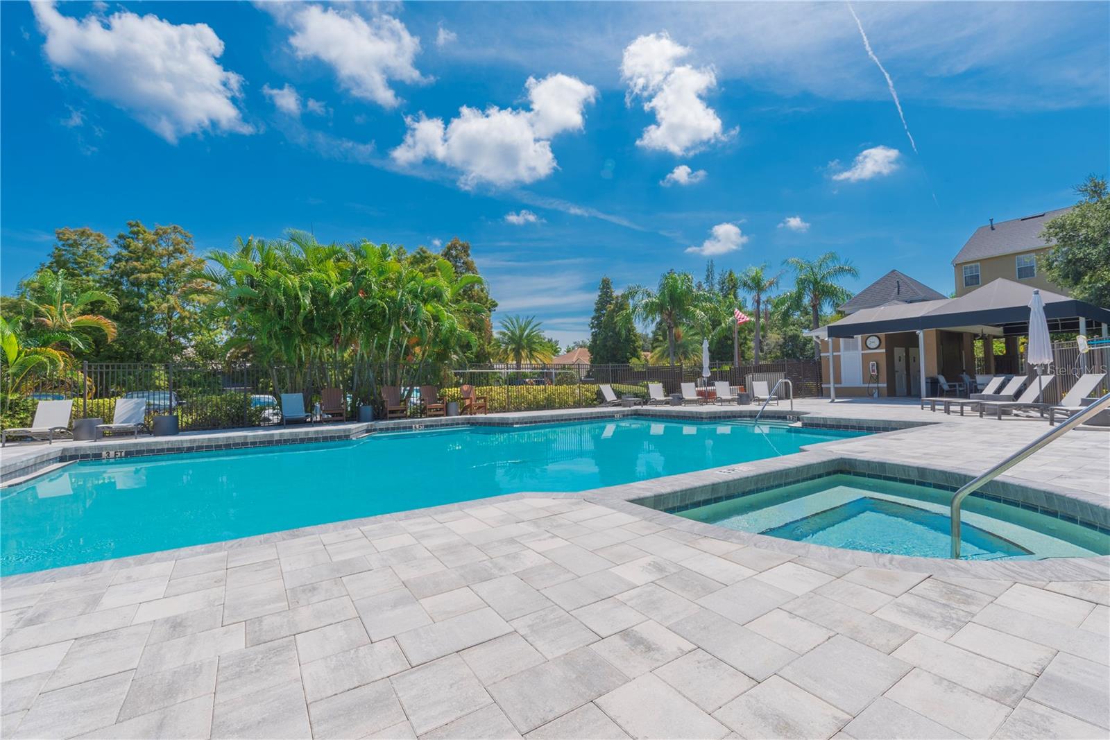 2935 BAYSHORE POINTE DRIVE