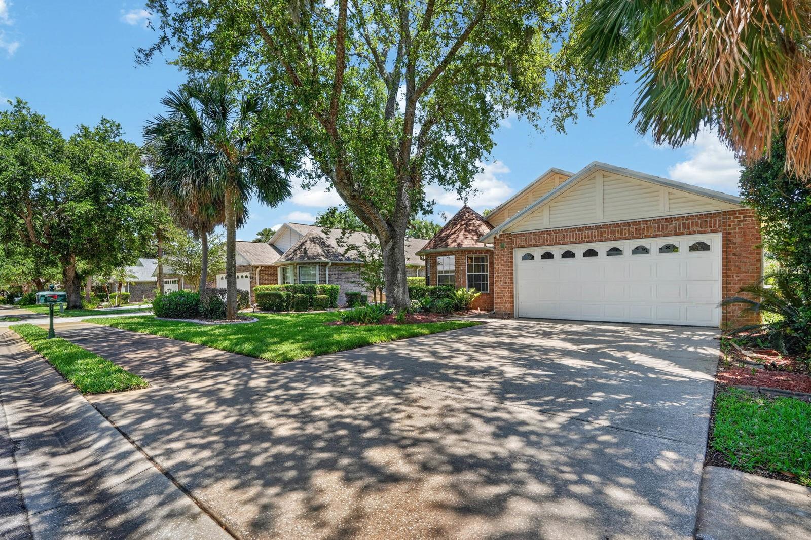 REFLECTIONS VILLAGE - Residential