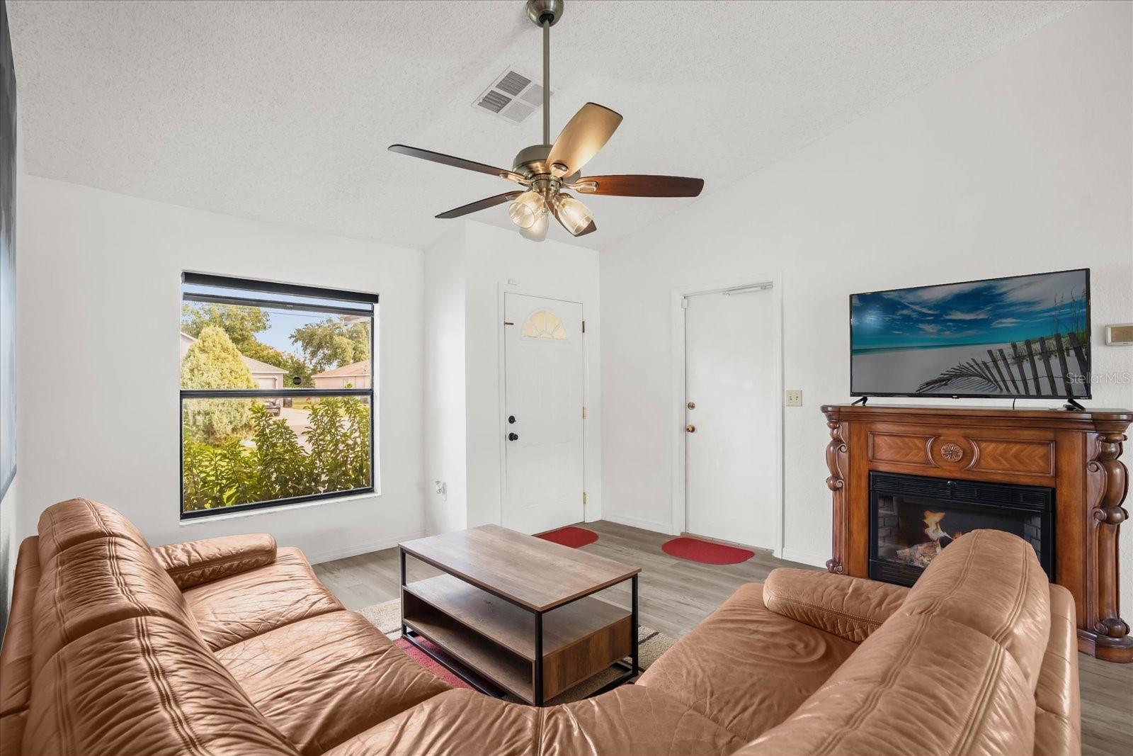 POINCIANA SUB NBRHD 3 VIL 3 - Residential