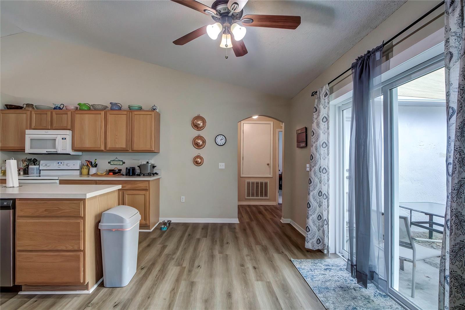 CITRUS SPGS UNIT 04 - Residential