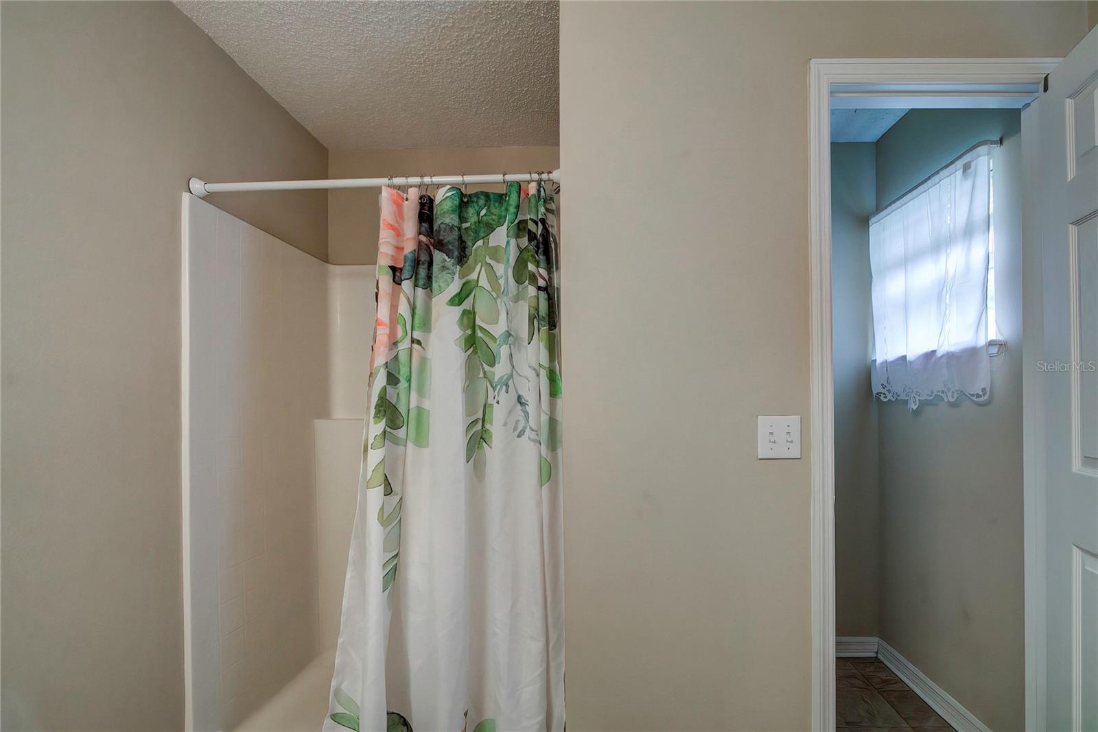 CITRUS SPGS UNIT 04 - Residential