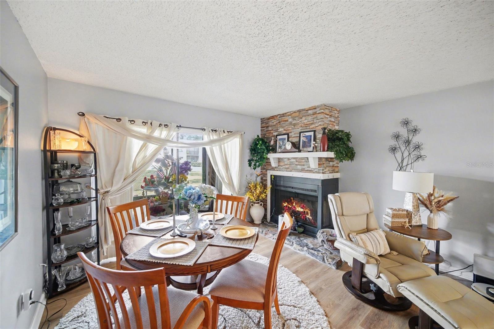 EAST LAKE WOODLANDS CONDO - Residential