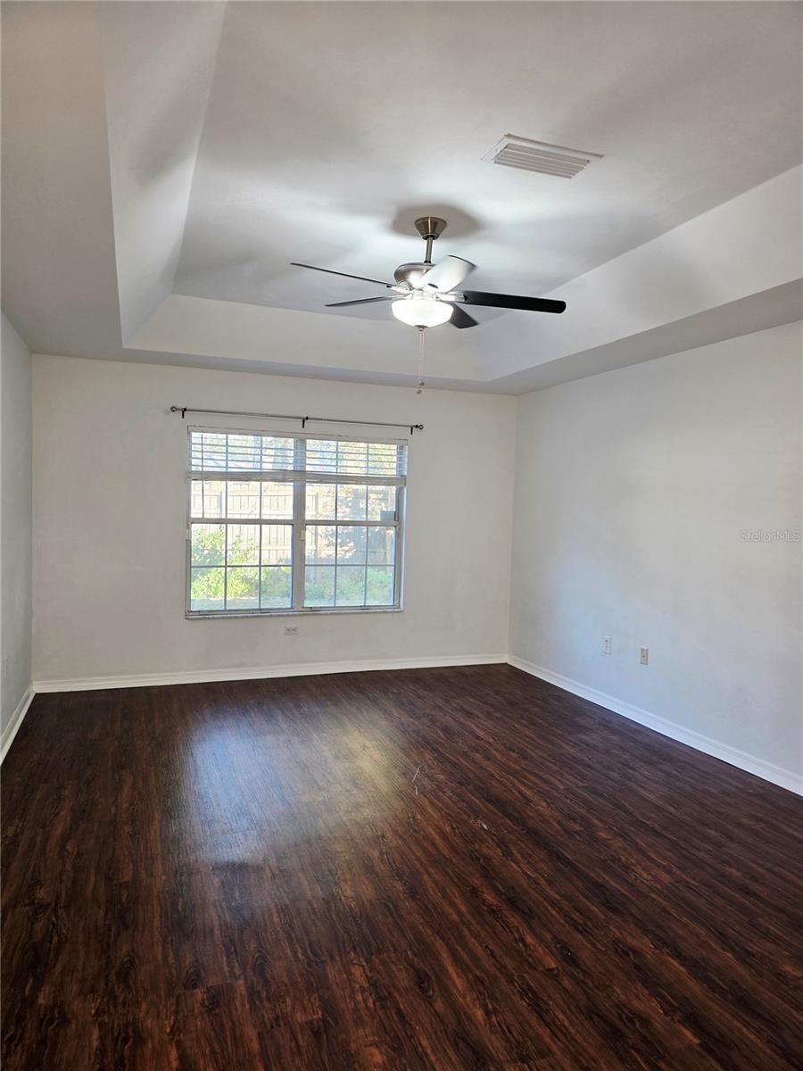 MILE RUN - Residential