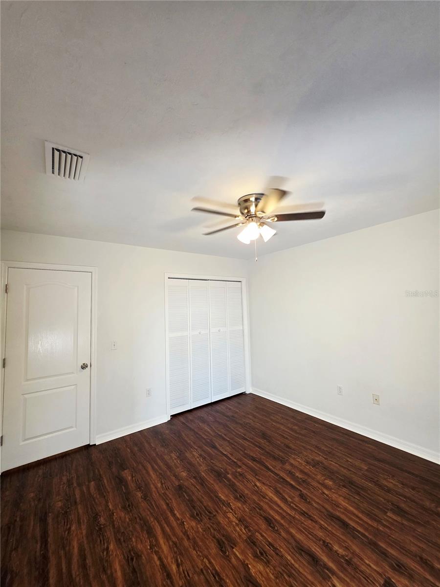 MILE RUN - Residential