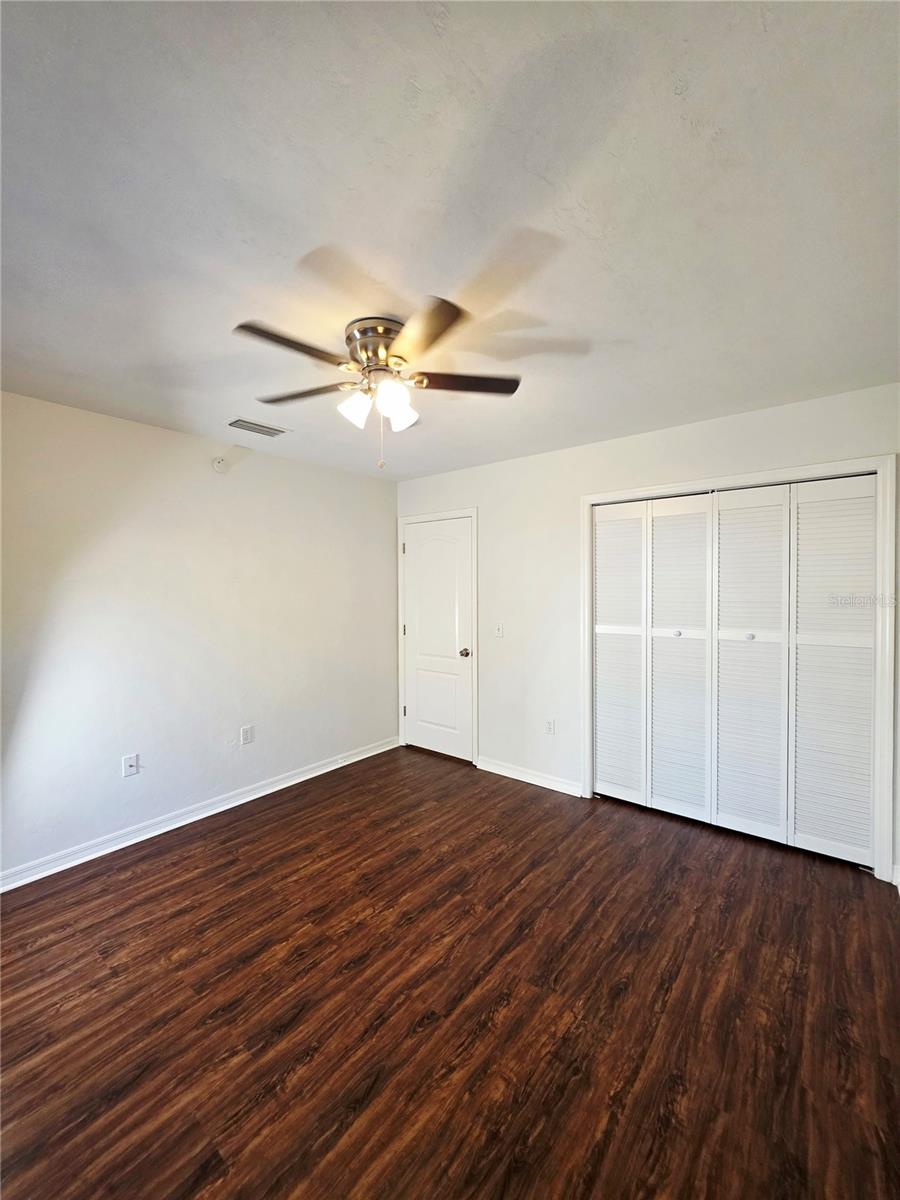 MILE RUN - Residential