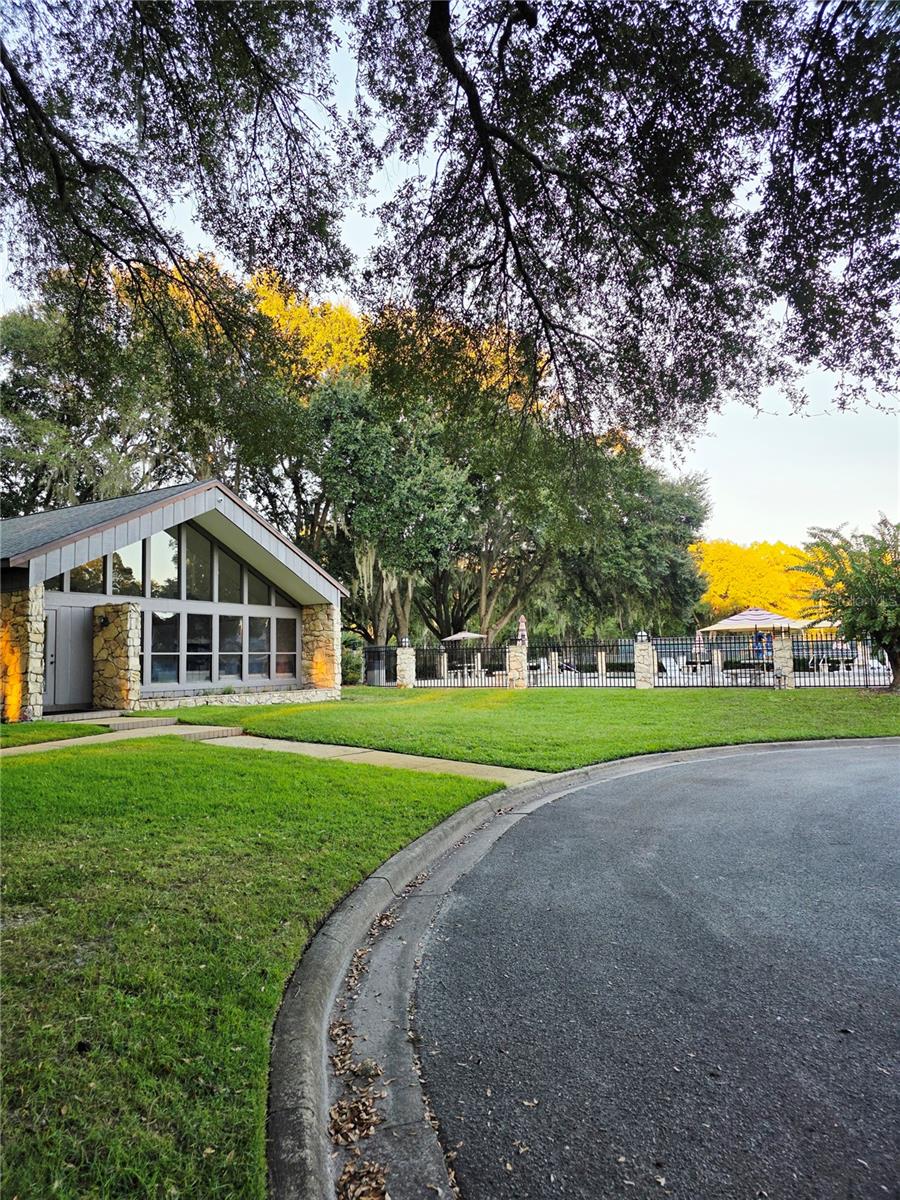 MILE RUN - Residential