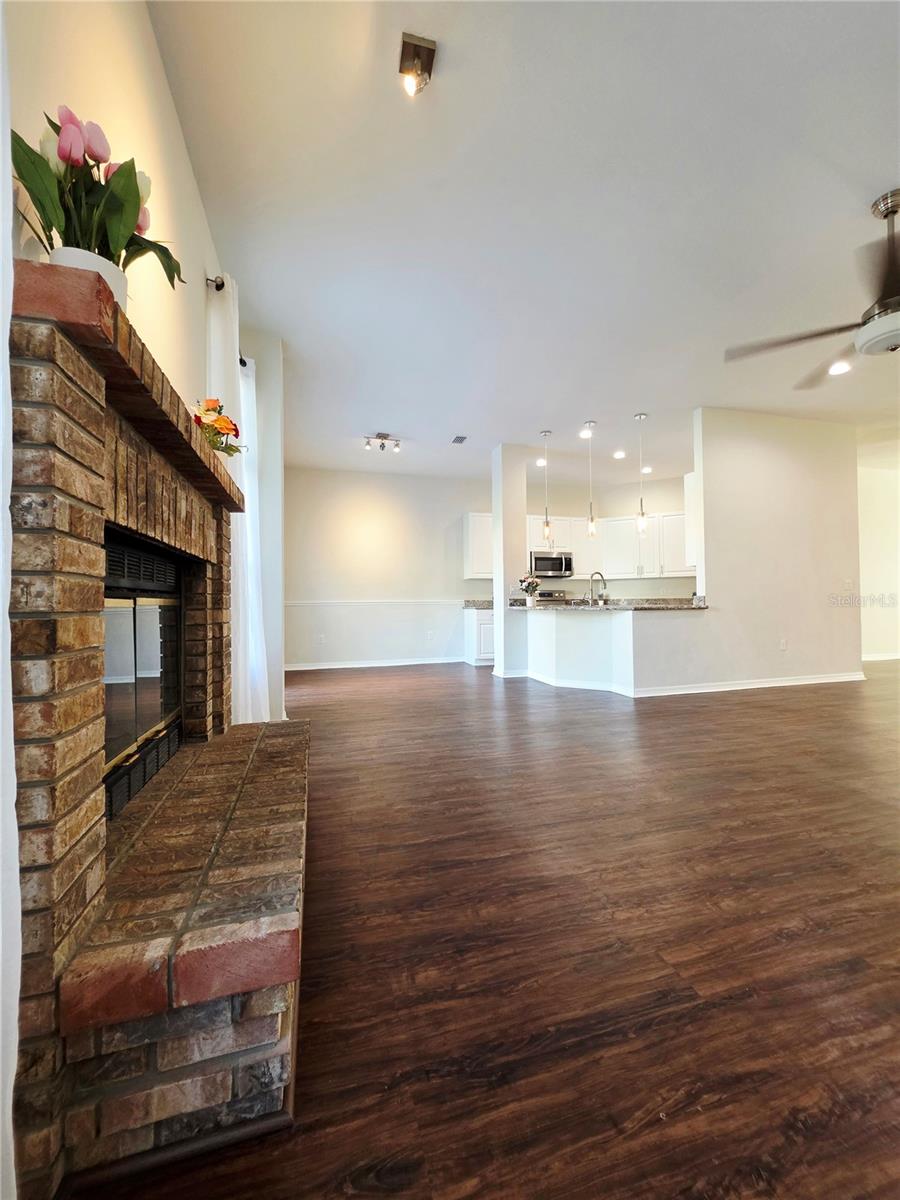 MILE RUN - Residential