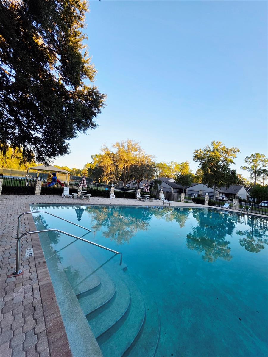 MILE RUN - Residential
