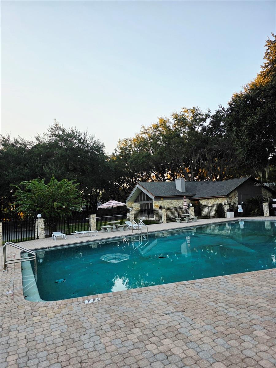 MILE RUN - Residential