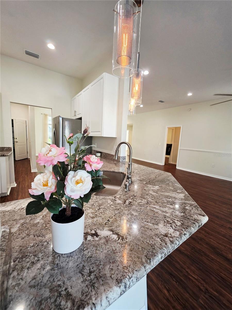 MILE RUN - Residential