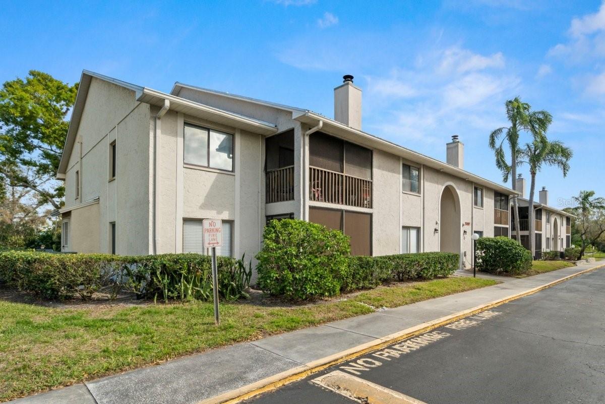 2087 HUNTERS GLEN DRIVE 126