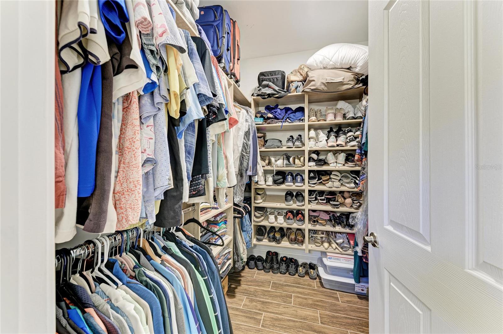 TOSCANA ISLES - Residential