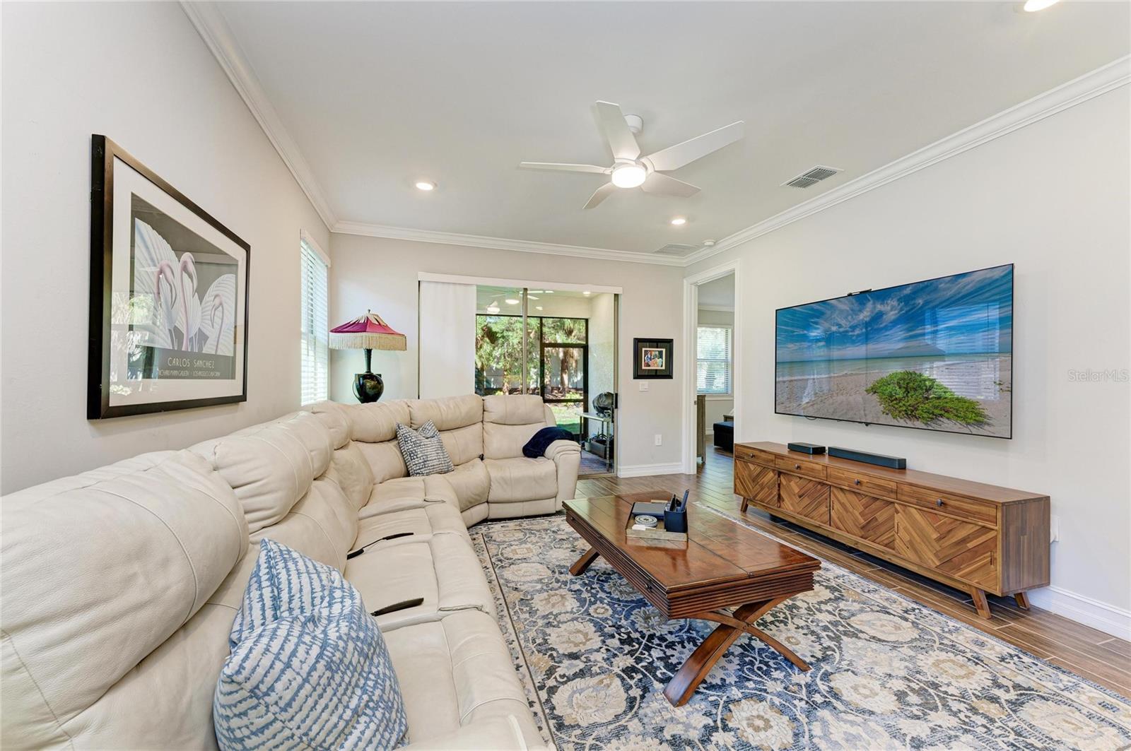 TOSCANA ISLES - Residential