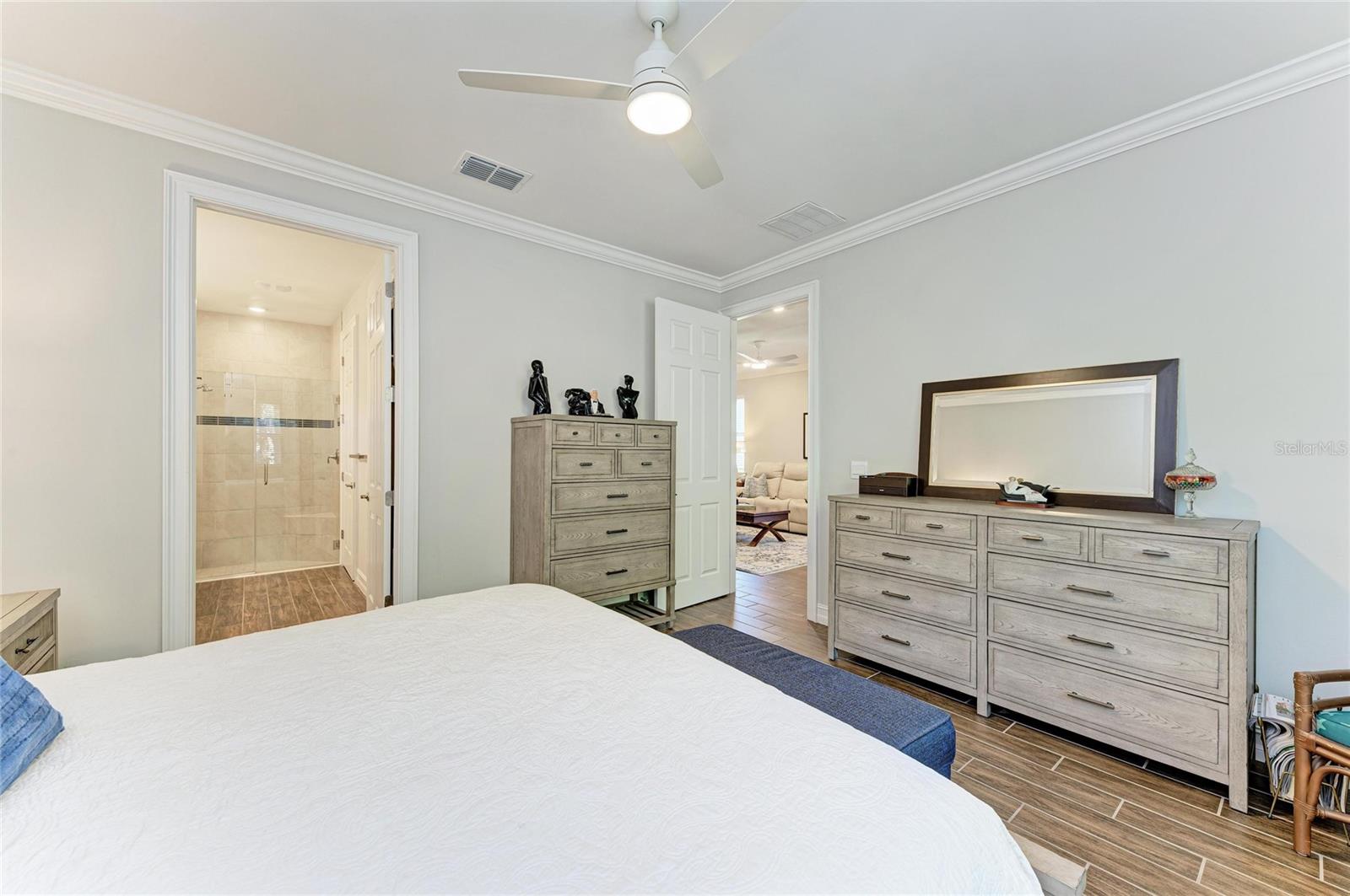 TOSCANA ISLES - Residential