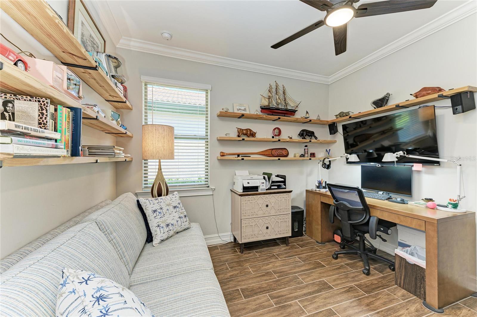 TOSCANA ISLES - Residential