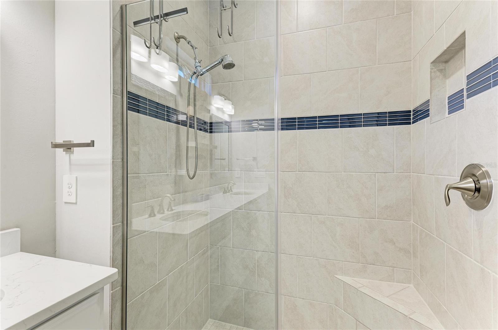 TOSCANA ISLES - Residential