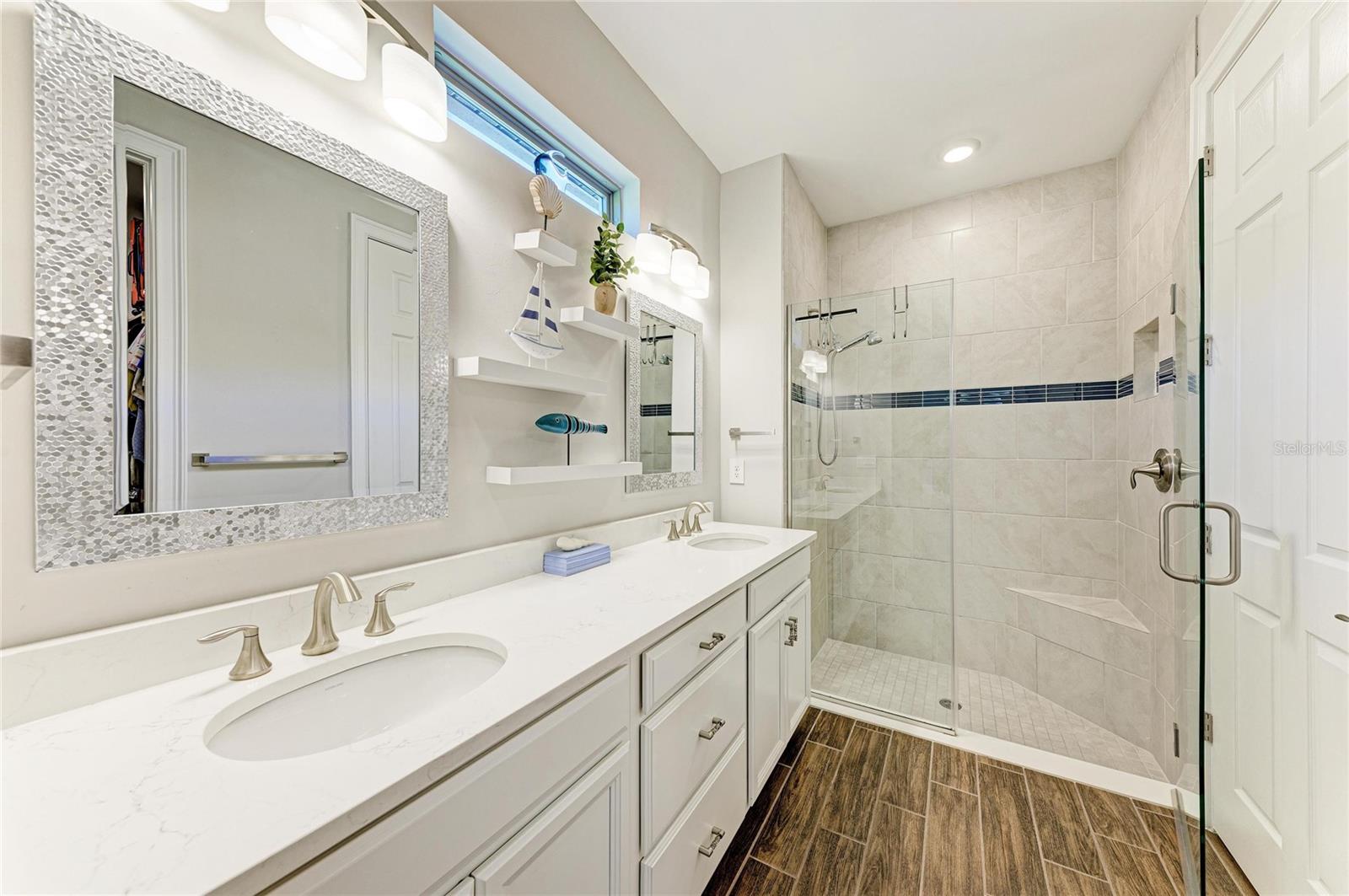 TOSCANA ISLES - Residential