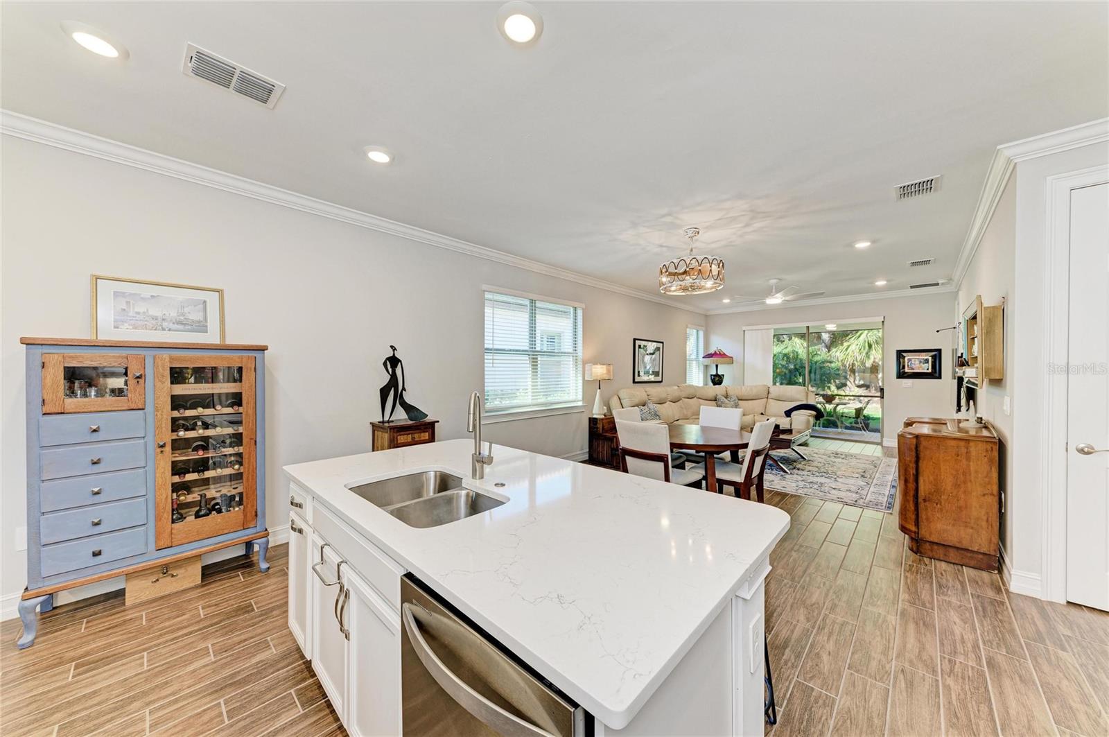 TOSCANA ISLES - Residential