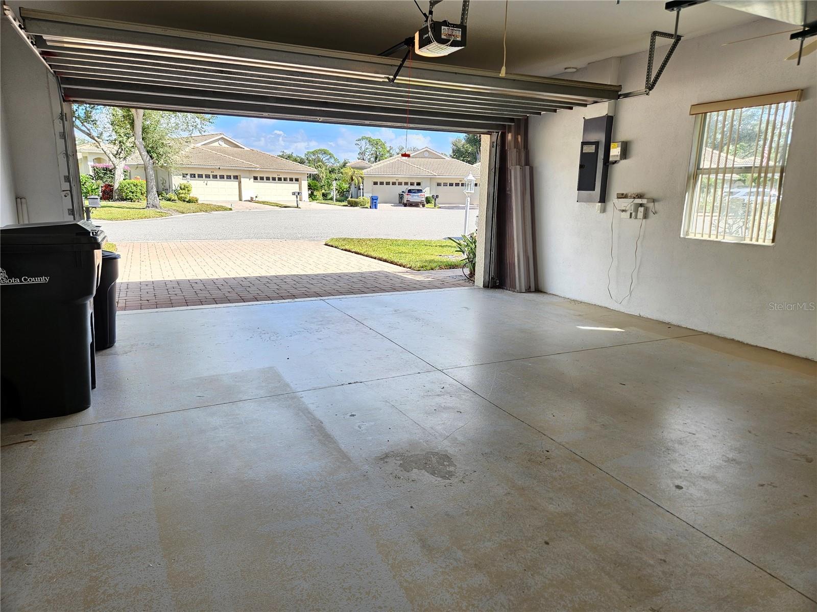 OAK FOREST PH 1 - Residential Lease