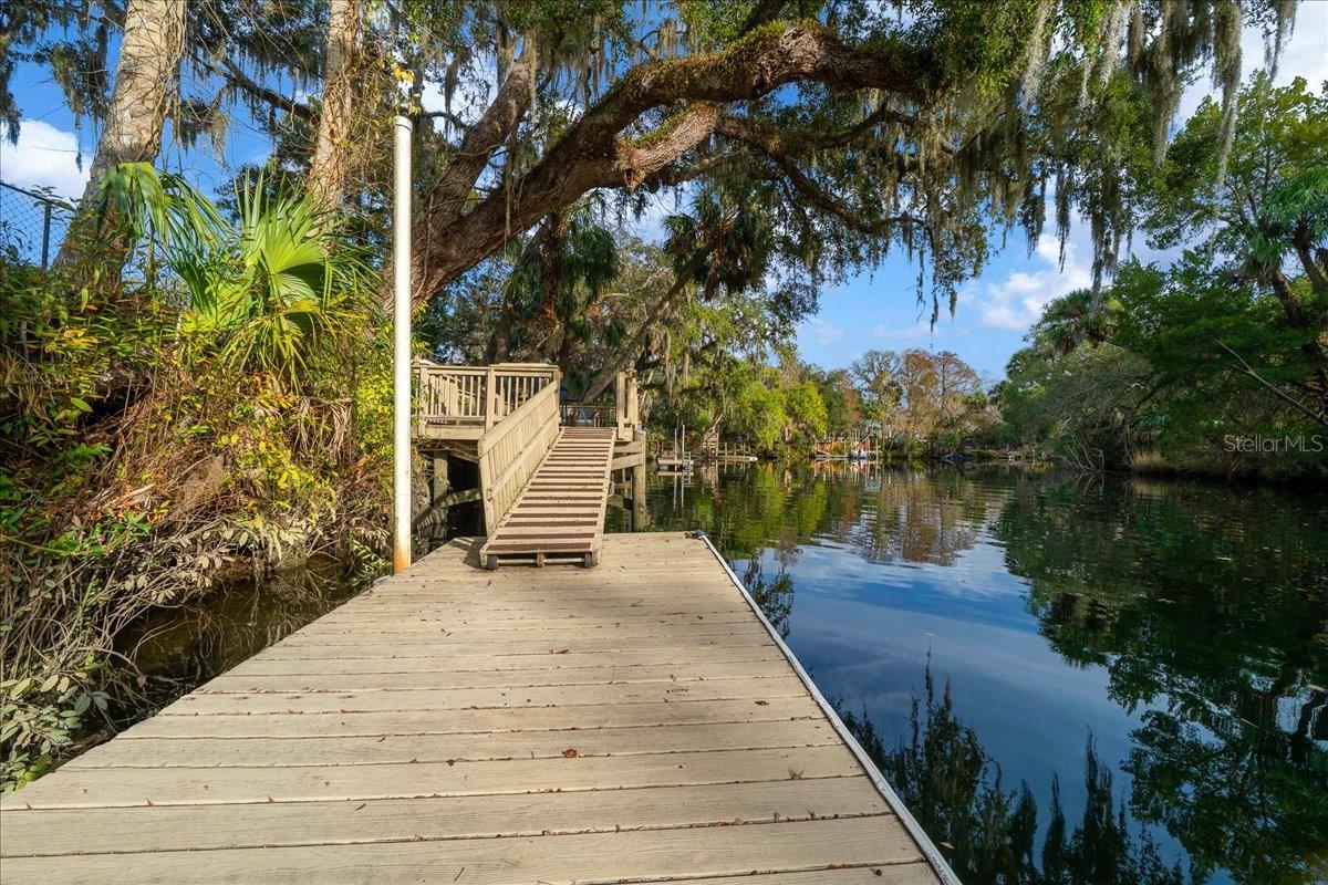 PALM POINT - Residential