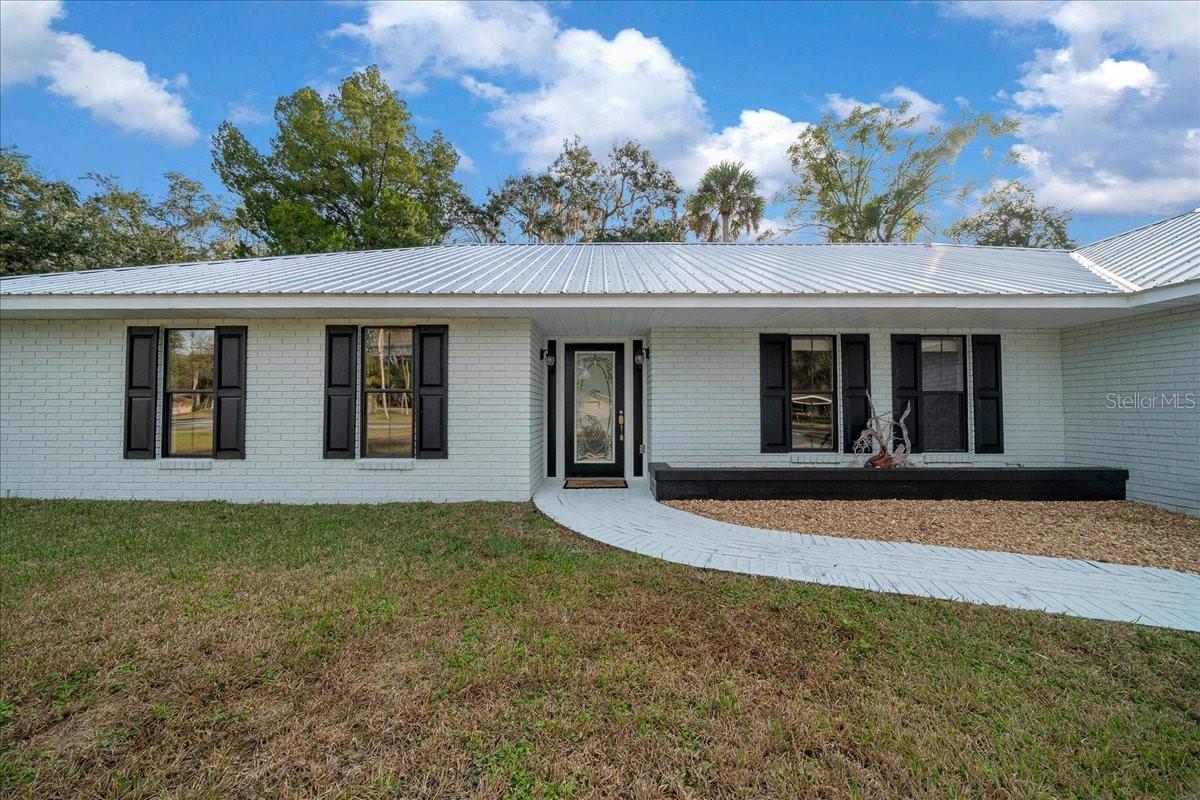 PALM POINT - Residential