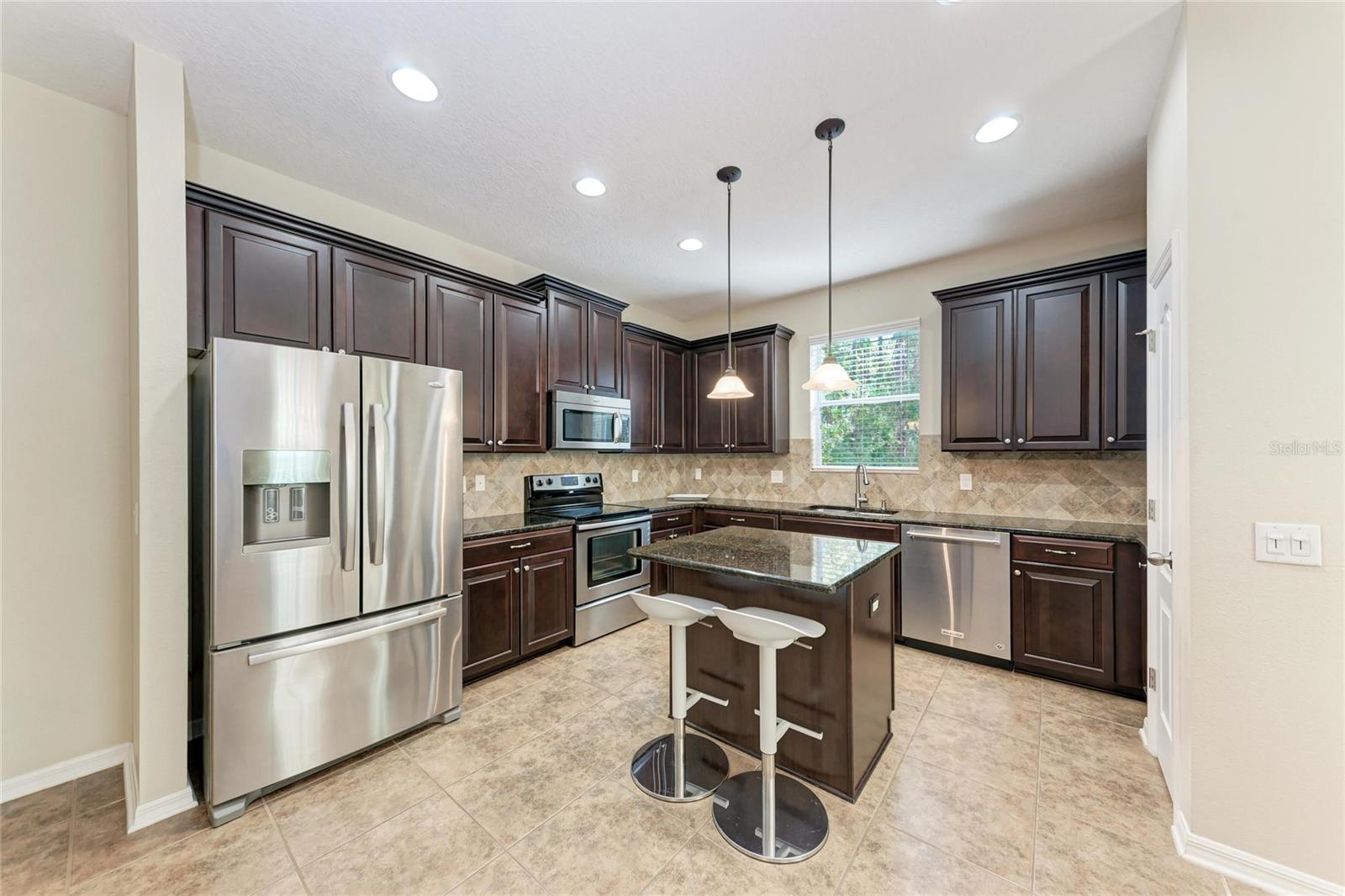 SOUTH HAMPTON - Residential