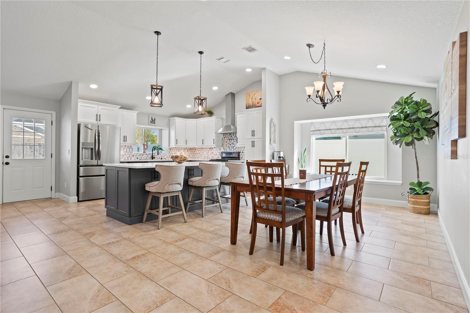 GREENWOOD LAKES UNIT 2 1ST ADD - Residential