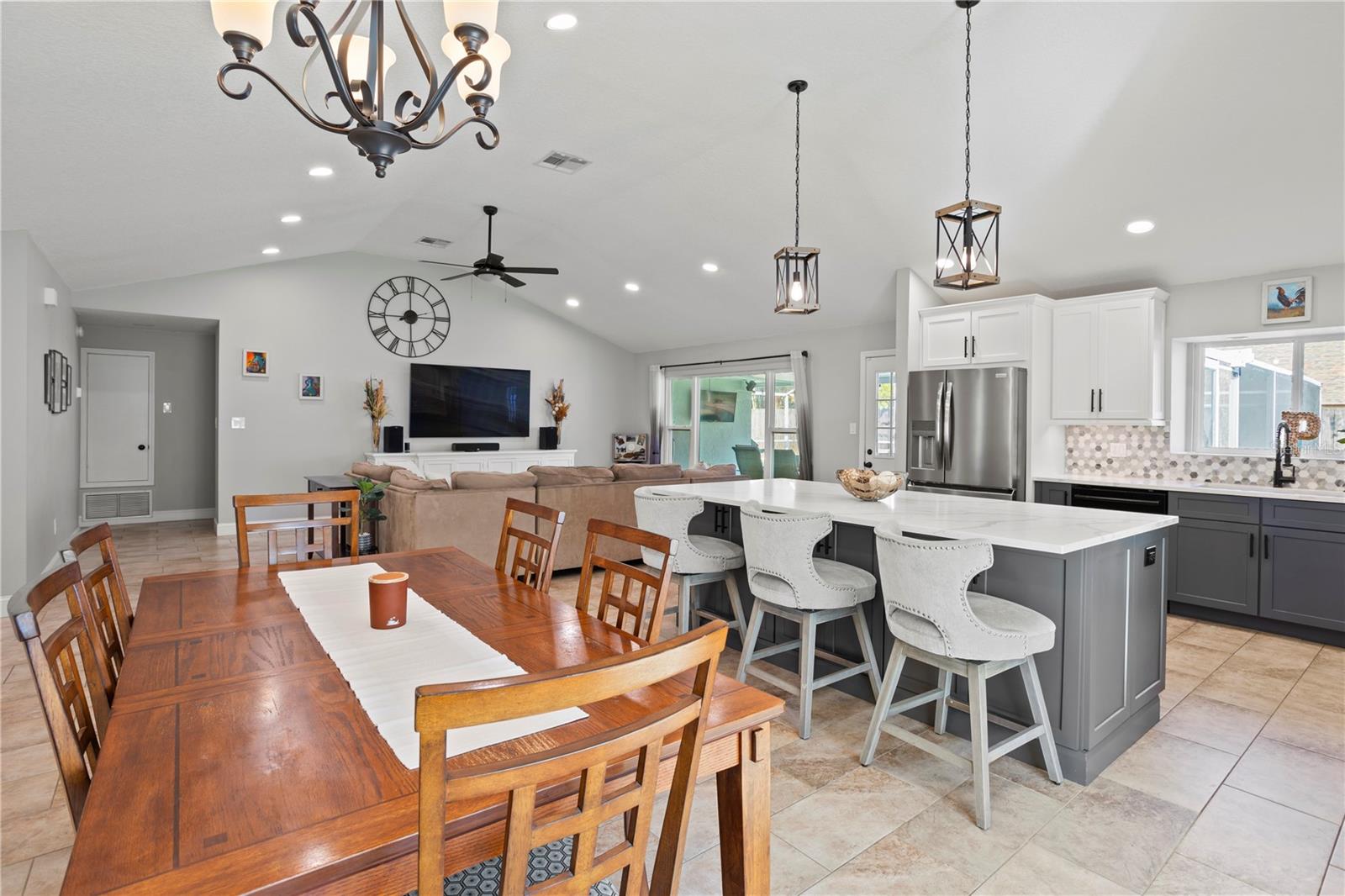 GREENWOOD LAKES UNIT 2 1ST ADD - Residential